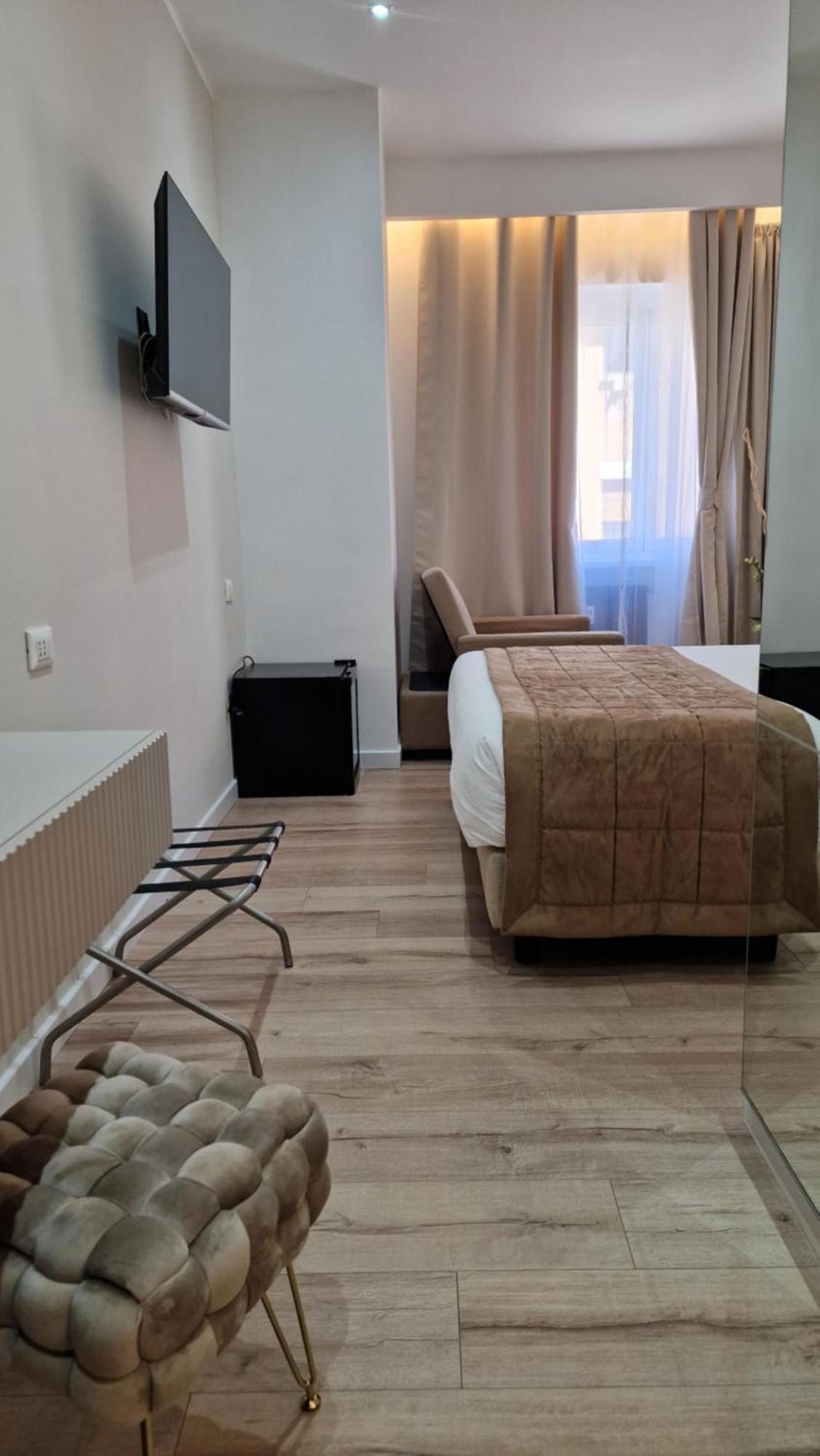 Bed and Breakfast Living Рим Экстерьер фото