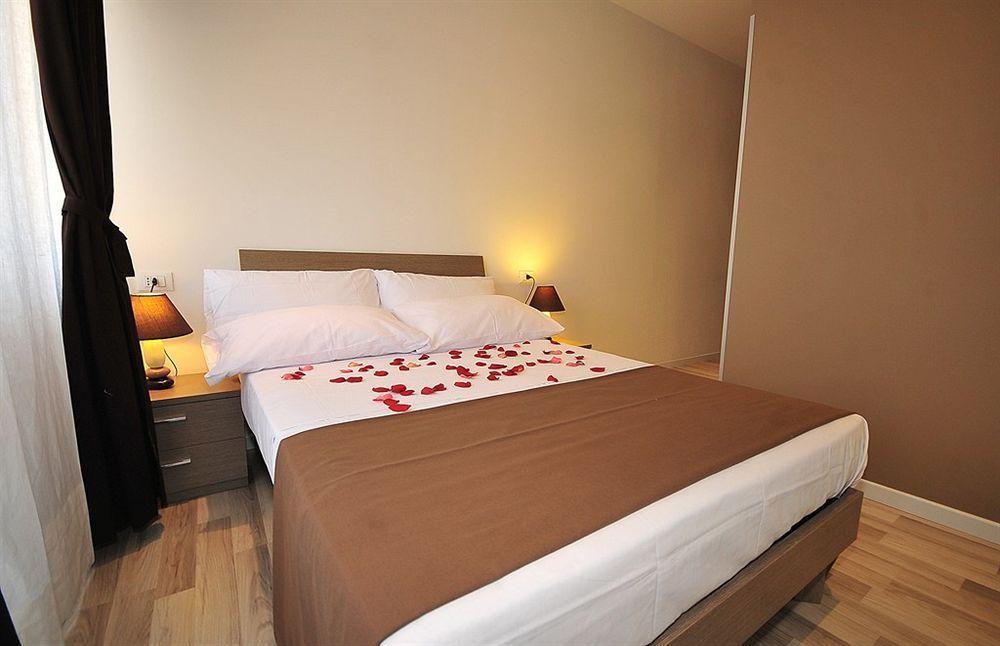Bed and Breakfast Living Рим Экстерьер фото