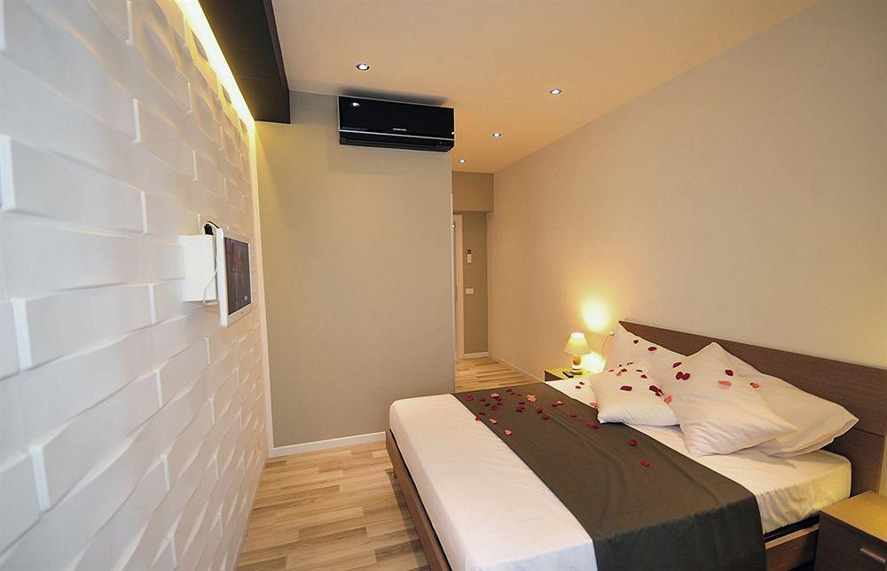 Bed and Breakfast Living Рим Экстерьер фото