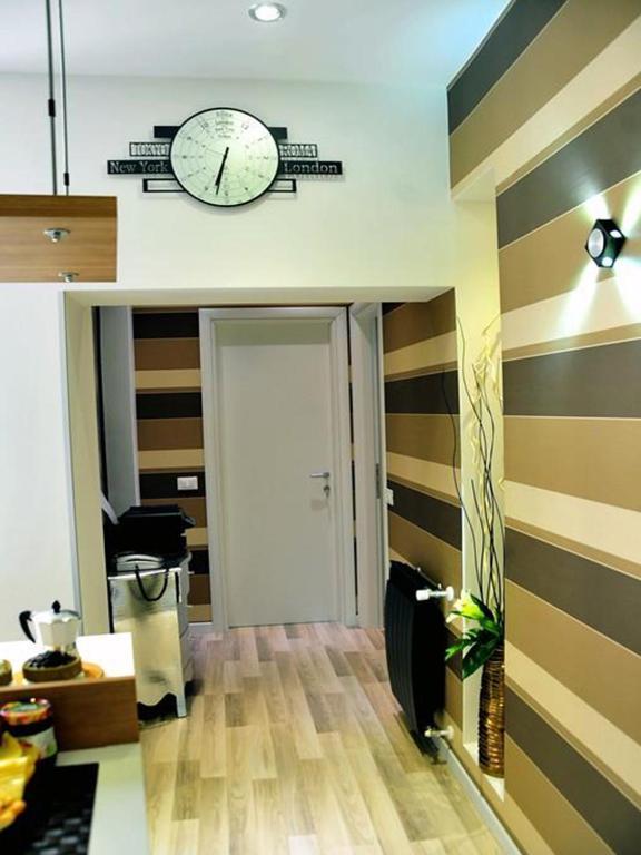Bed and Breakfast Living Рим Экстерьер фото